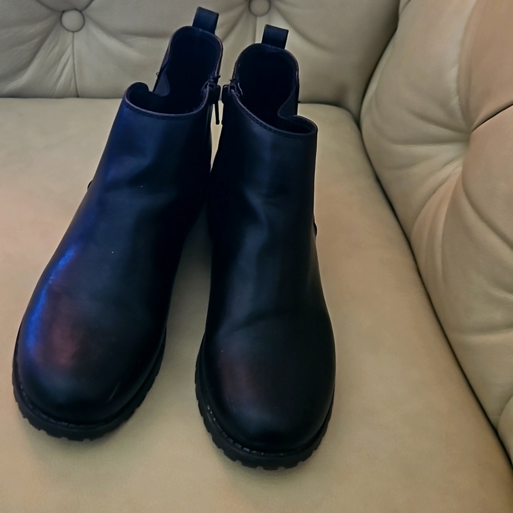 Ankle boots